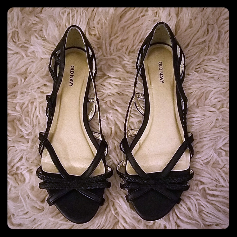 Old Navy strappy flats